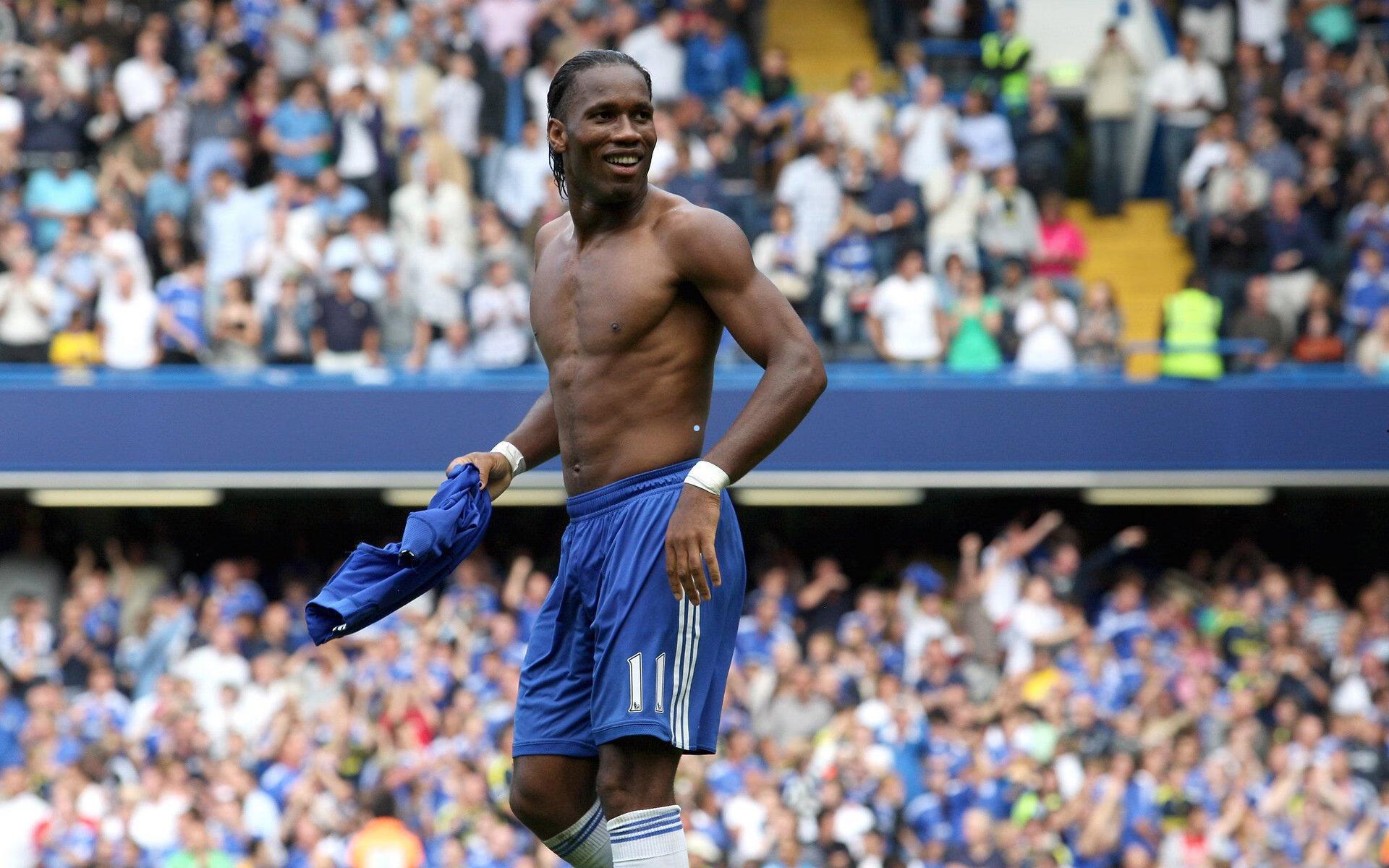 姆巴佩的双重雄心，挑战C罗单赛季欧冠17球纪录，追逐劳尔71球总进球里程碑