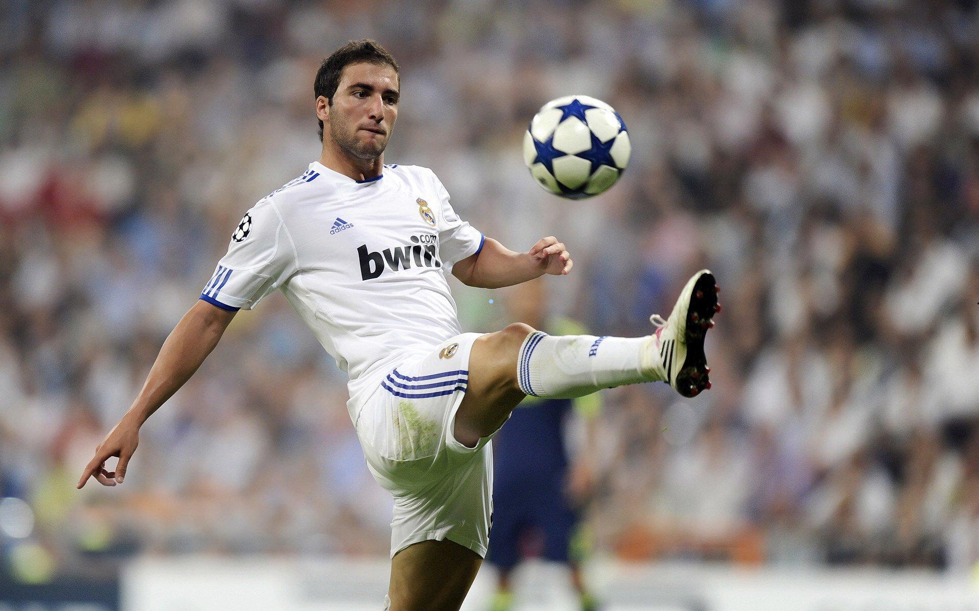 竞彩足球-欧冠辉煌瞬间，19/20赛季十佳进球全记录